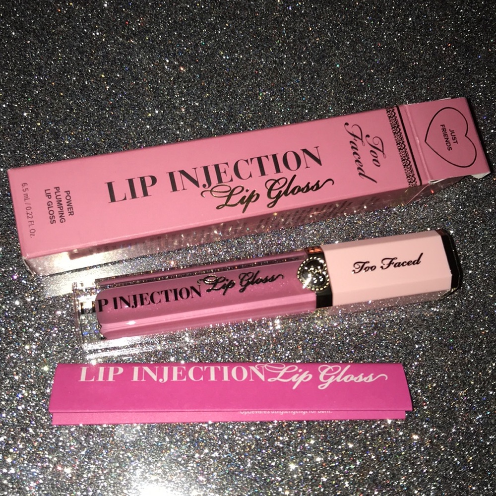 Lip injection toofaced (just friends)